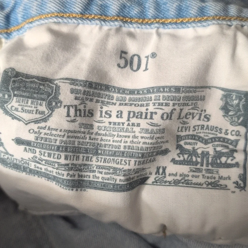 Levi's 501® Original Fit High Rise Women's Shorts